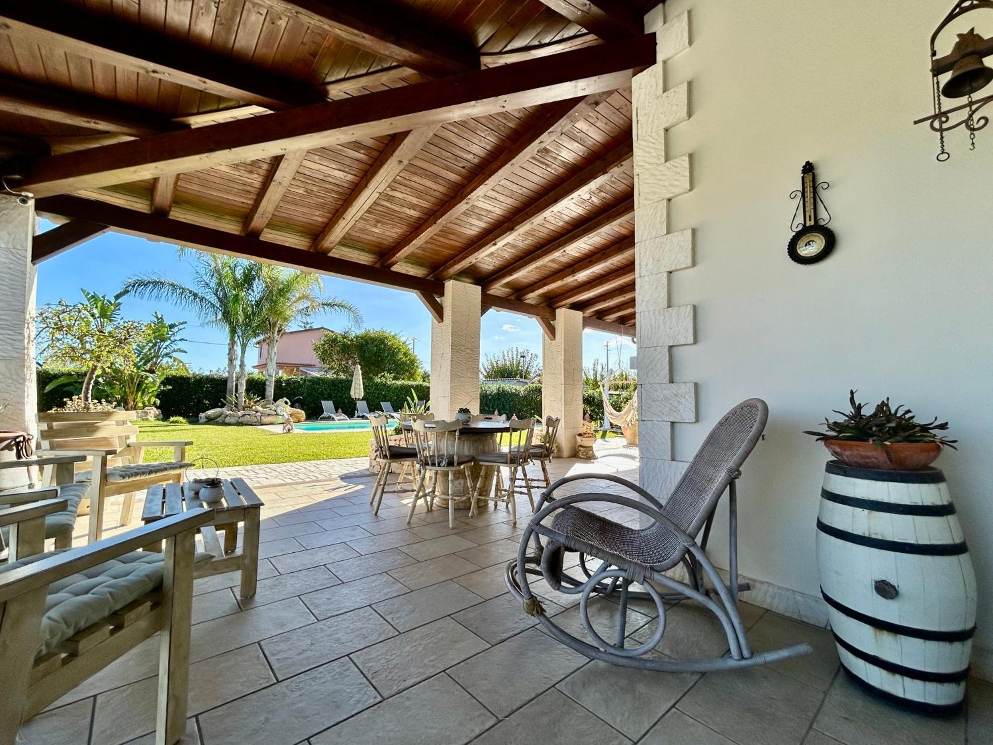 Villa Suq With Pool, Parking & Wifi Noto Exteriér fotografie