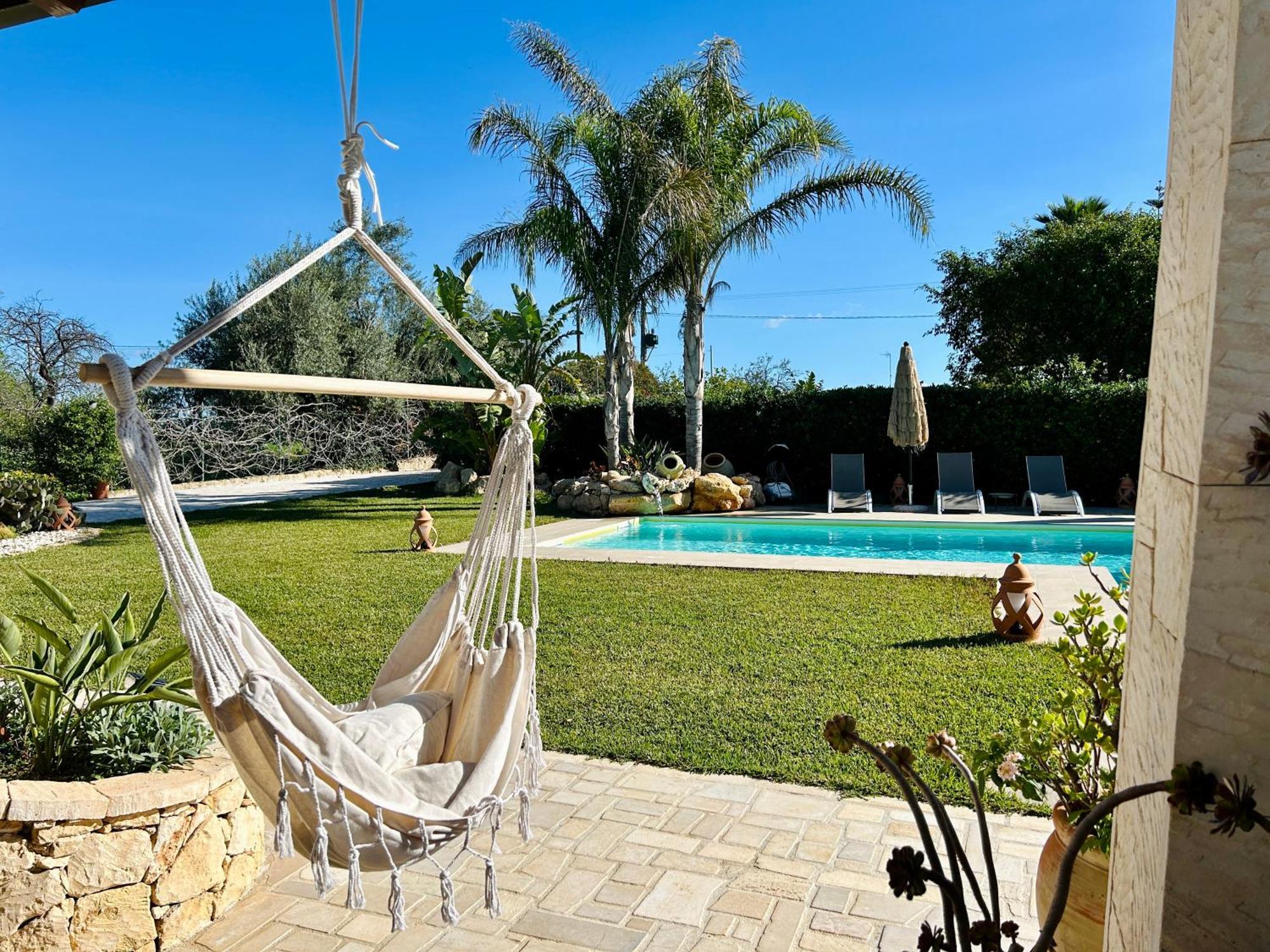Villa Suq With Pool, Parking & Wifi Noto Exteriér fotografie
